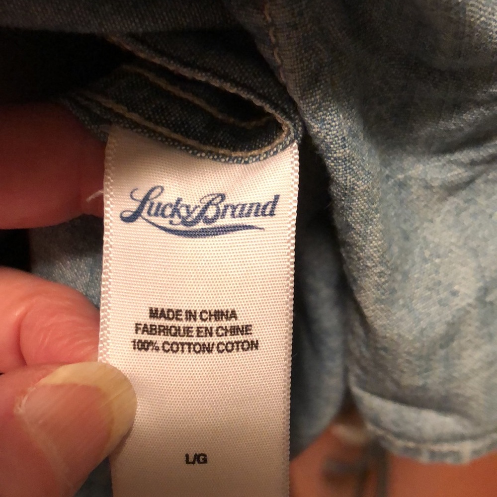 Lucky Brand Chambray Button Down - Picture 6 of 11